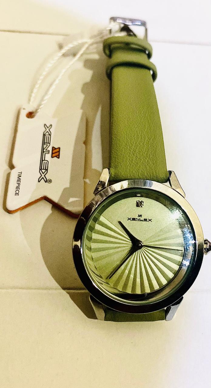 Xelent luxury leather watch